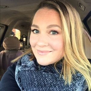 Meet your Posher, Jennie
